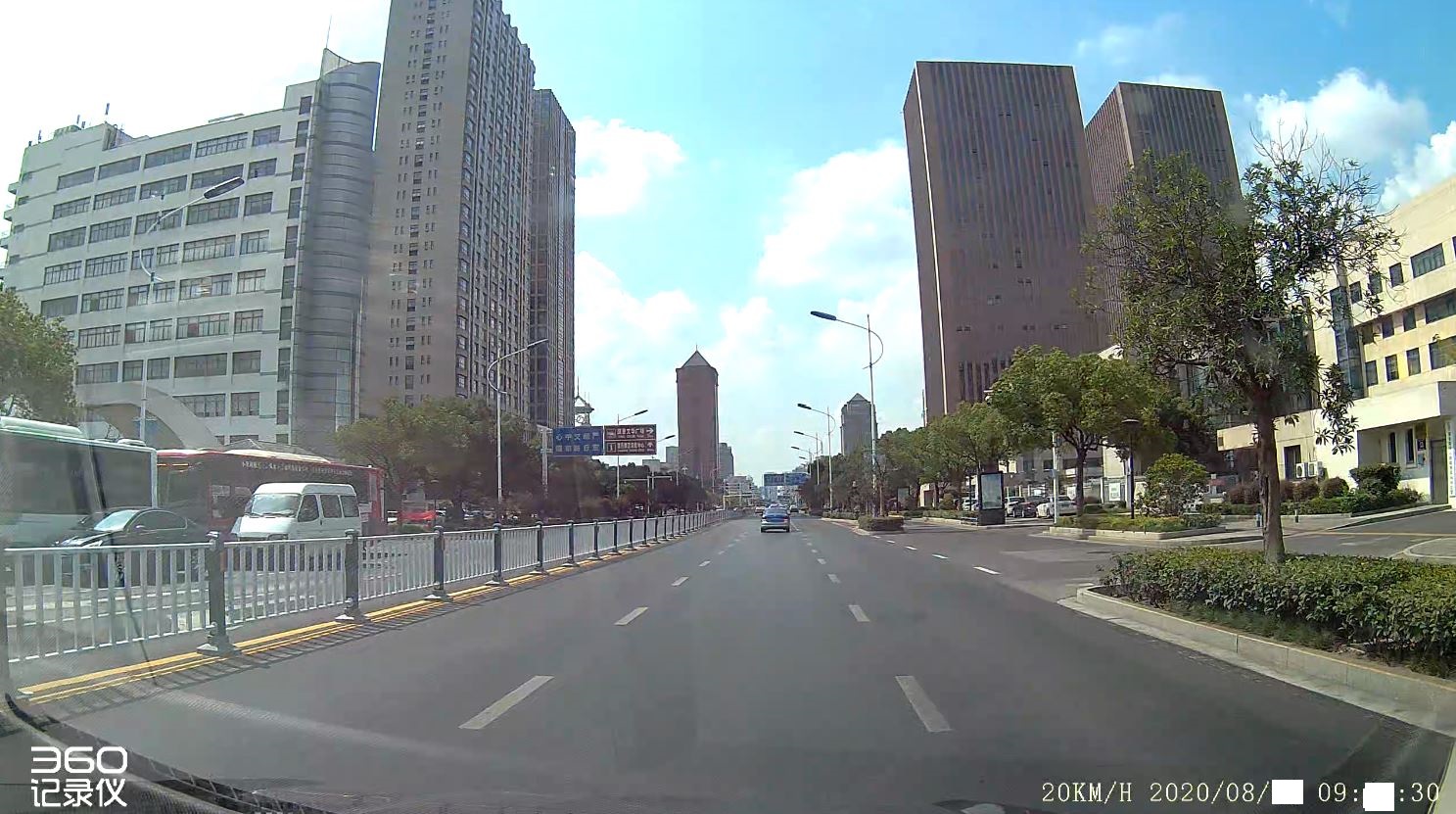 360记录仪g580与g600哪个好用,360g580行车记录仪怎么样