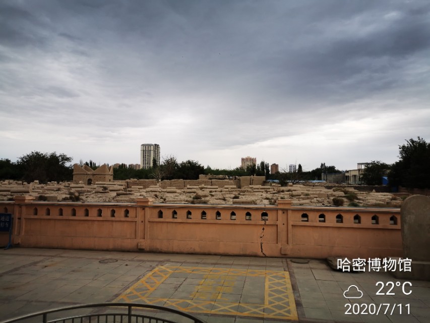 哈密疆内旅行最新消息,新疆哈密市东大门