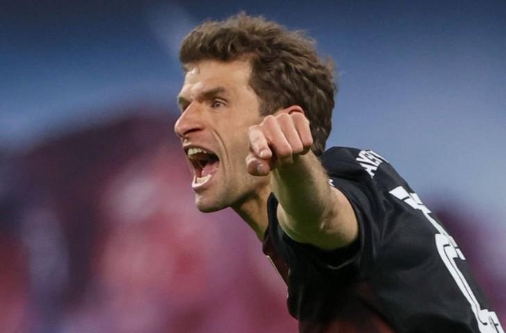 拜仁vs韩国足球,拜仁vs皇马搞笑场面