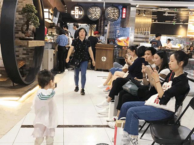 海底捞只赚不赔的秘诀想知道吗,海底捞盈利模式长久吗