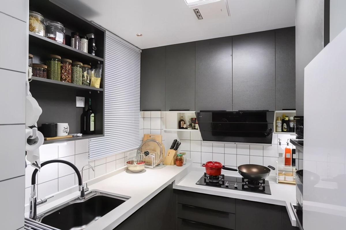 厨房装修最简单实用方法,厨房装修最简单的方法