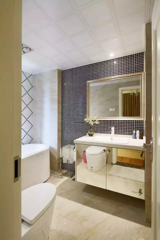 装修技巧小妙招卫生间装修效果图,卫生间600x1200上墙装修效果