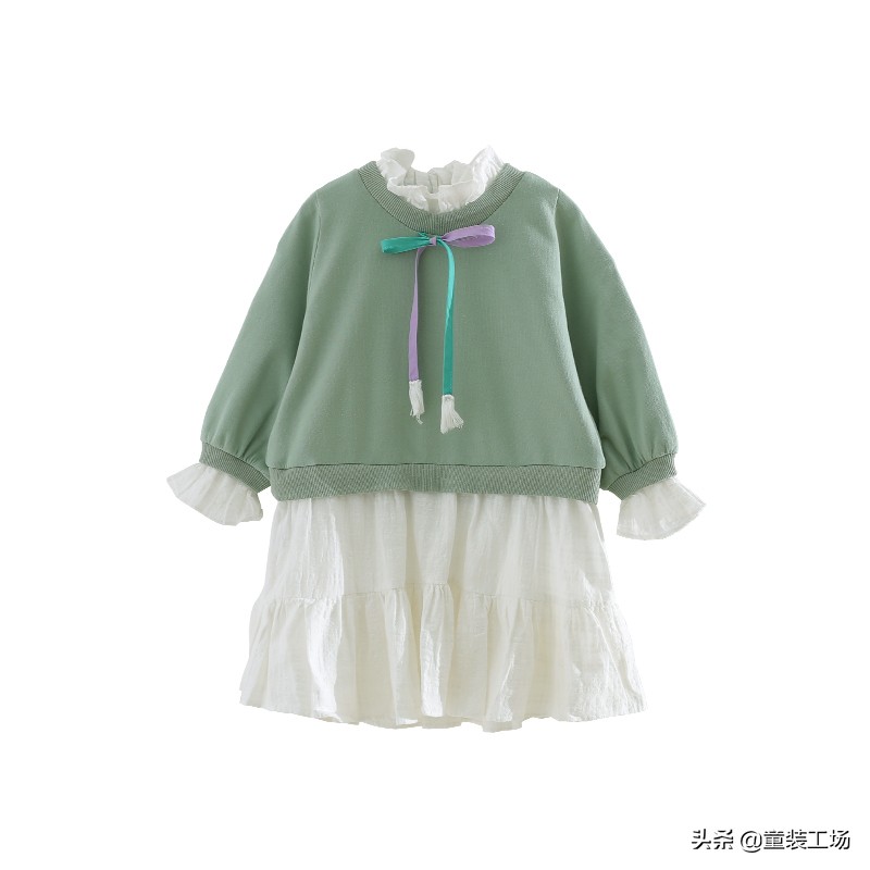 入秋了给宝贝备几套秋装,马上入秋了穿什么秋装好小学生