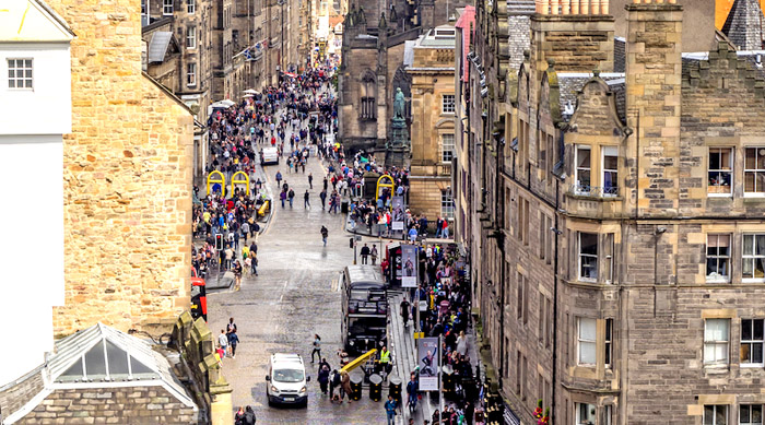 英国爱丁堡房价最新价格,英国爱丁堡全景图