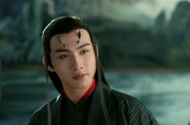 三生三世十里桃花离镜喜欢的女人,三生三世十里桃花离镜婢女泡温泉