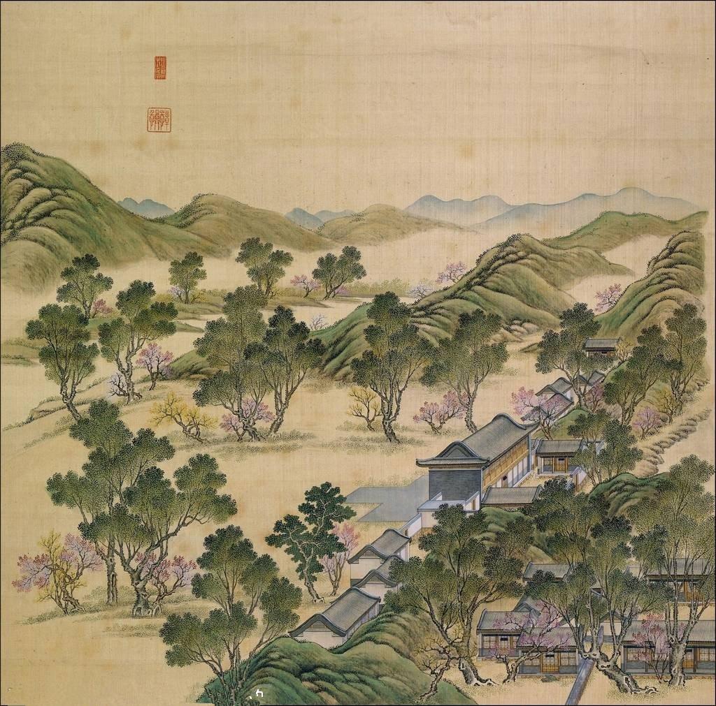 余晖映照出娇艳的晚霞,余晖映衬下美景