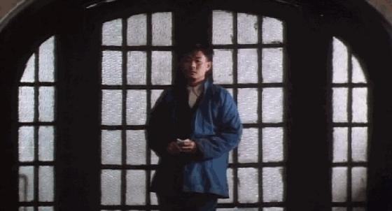 被禁十年他还是学不会弯腰