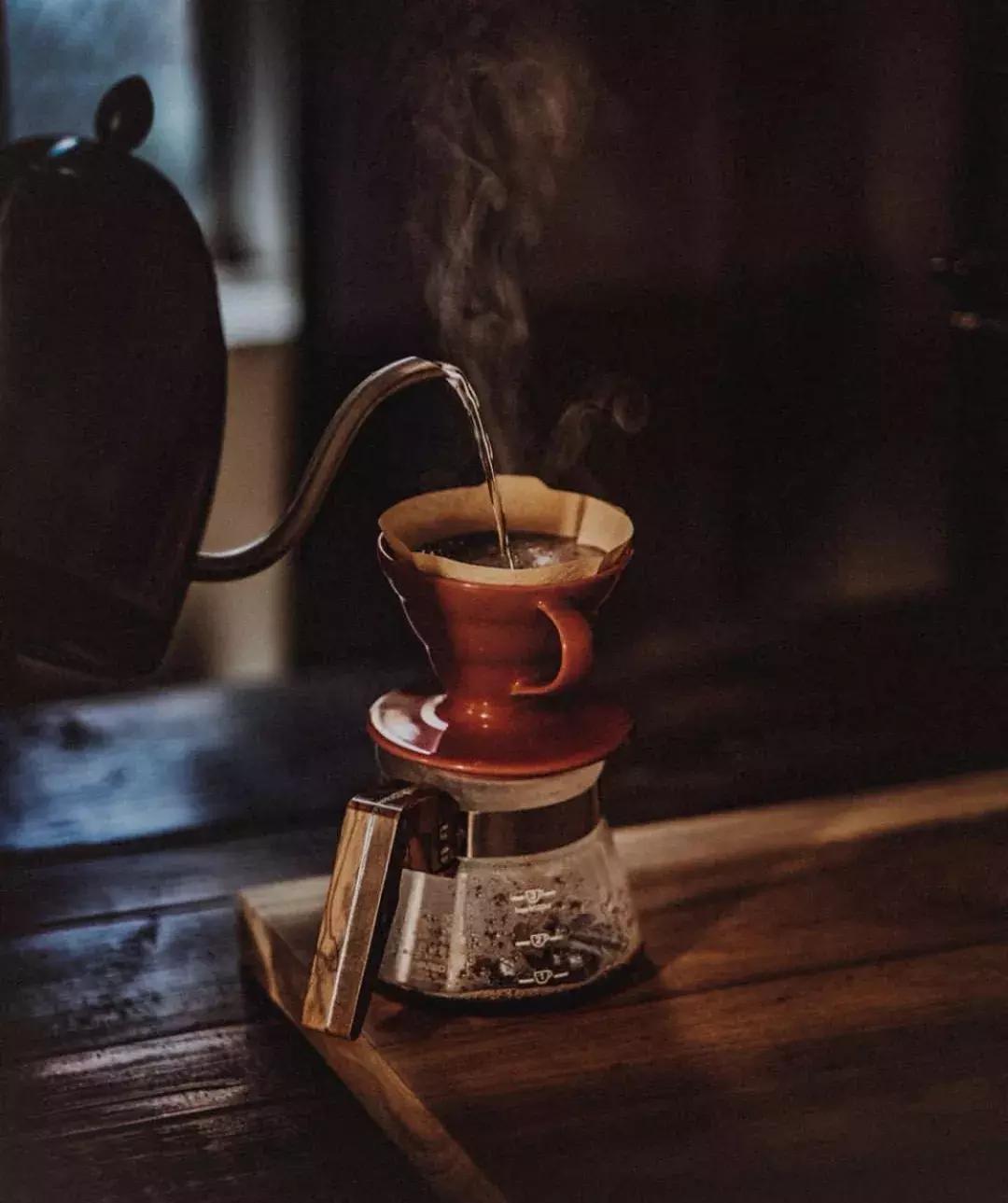 冲泡咖啡的种类和区别,冲泡咖啡的最常用的器具