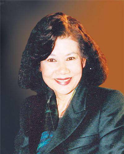 霍英东的三位太太与赌王何鸿燊的四位太太，她们谁更幸福