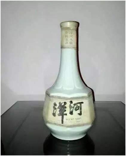 20年前的整箱白酒收藏价值,20年珍藏二锅头多少钱一瓶
