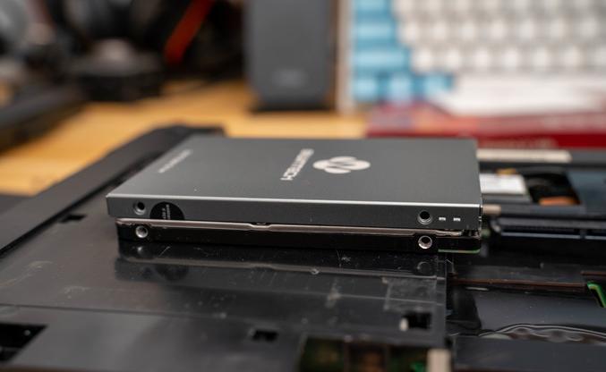 佰微ssd固态迁移教程,佰微phoenix固态硬盘