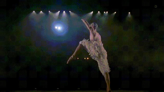 乔治小王子被嘲笑,英国乔治小王子芭蕾舞