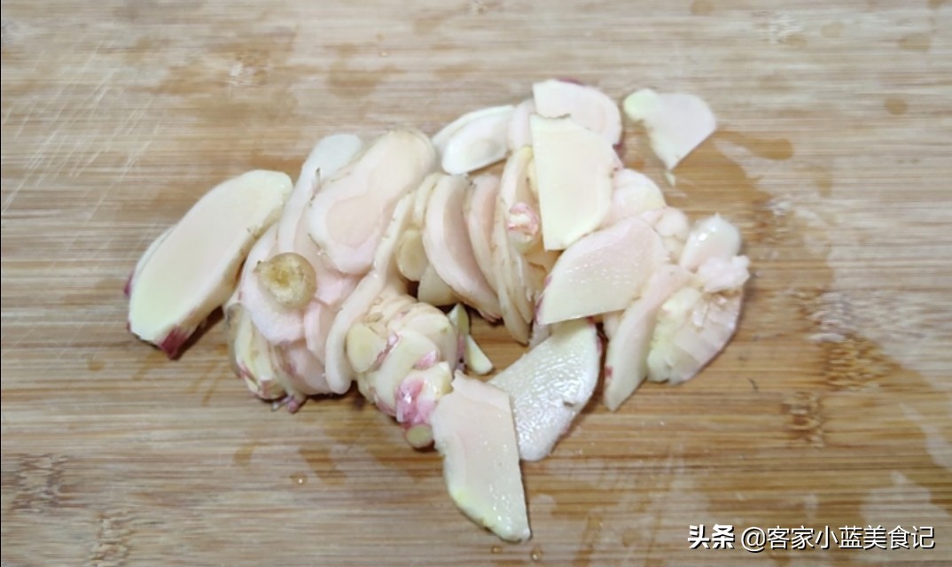 醋泡姜的正确做法视频教程,醋泡姜的正确做法与吃法视频