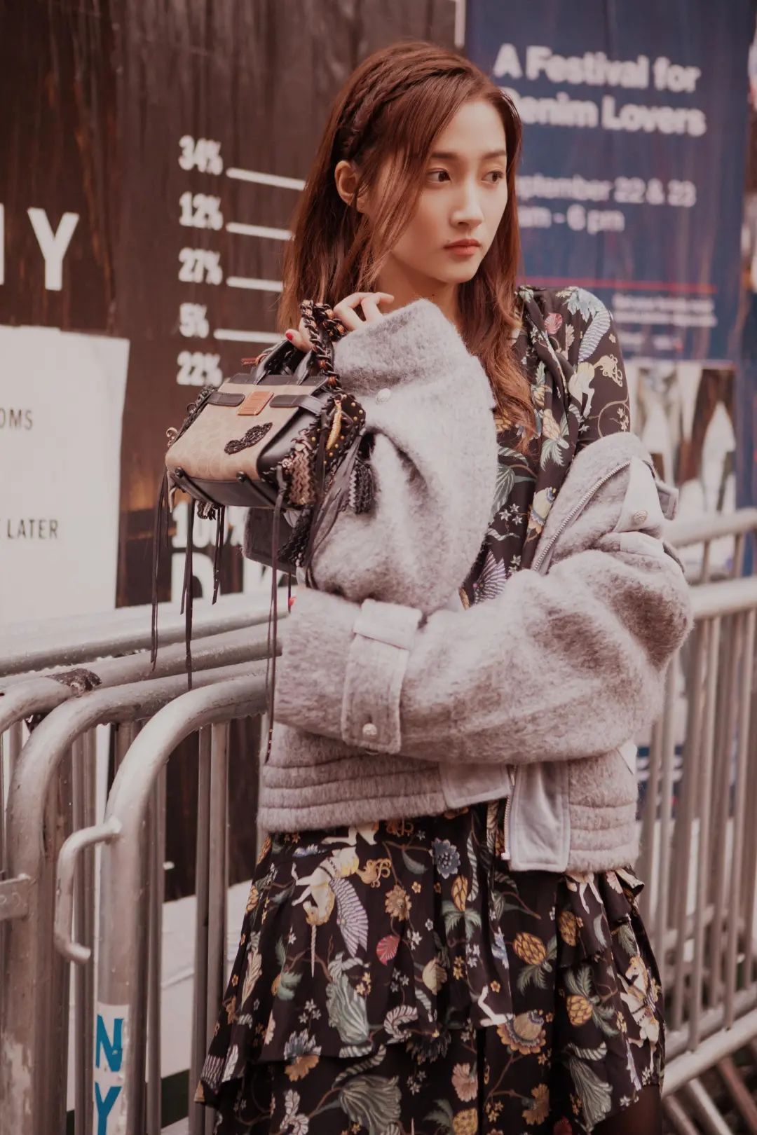 蔻驰哪款包适合女生,蔻驰的包包哪款好看