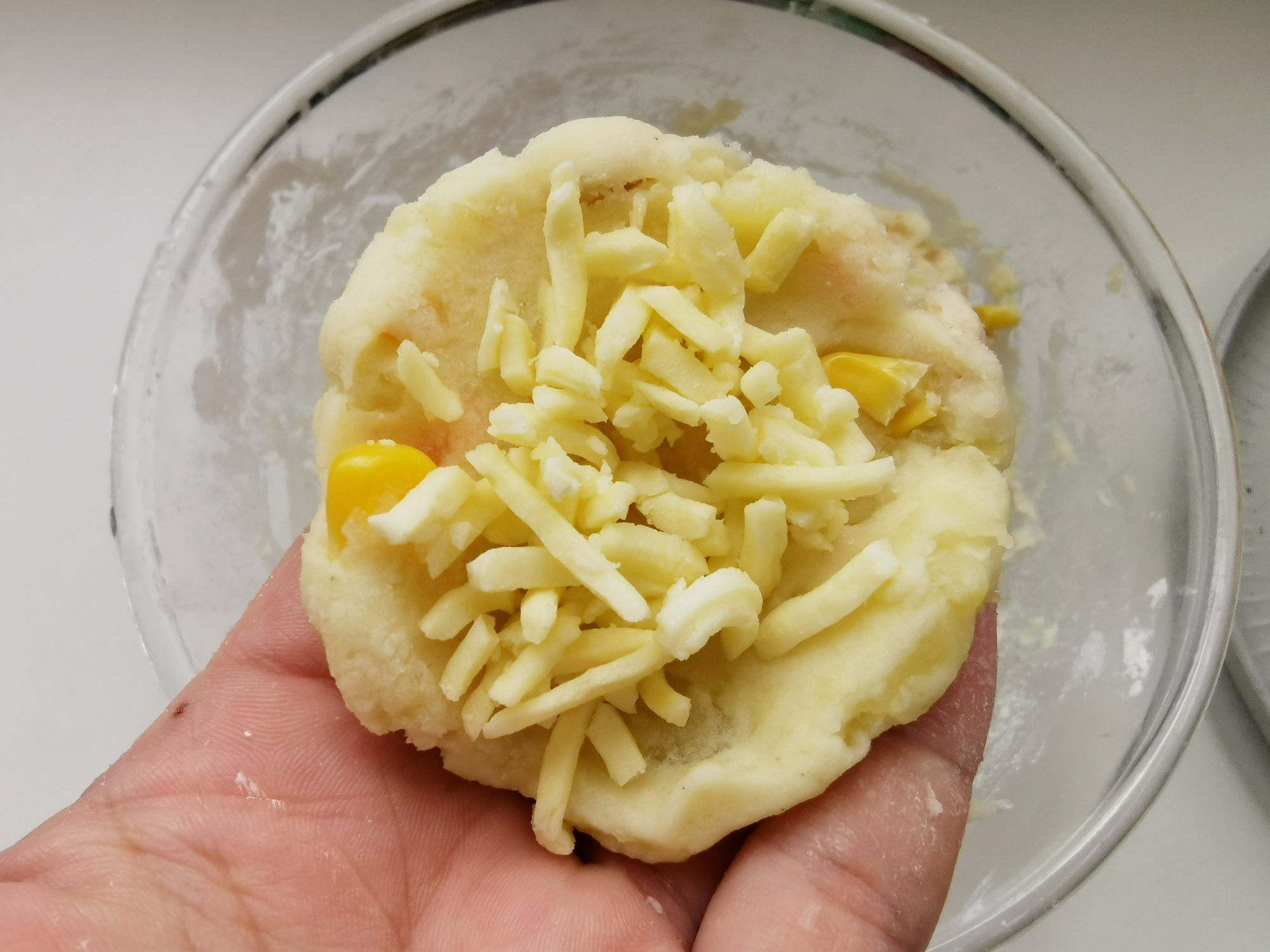 土豆的最新吃法没有面包糠,土豆又有一个新吃法糖醋土豆片