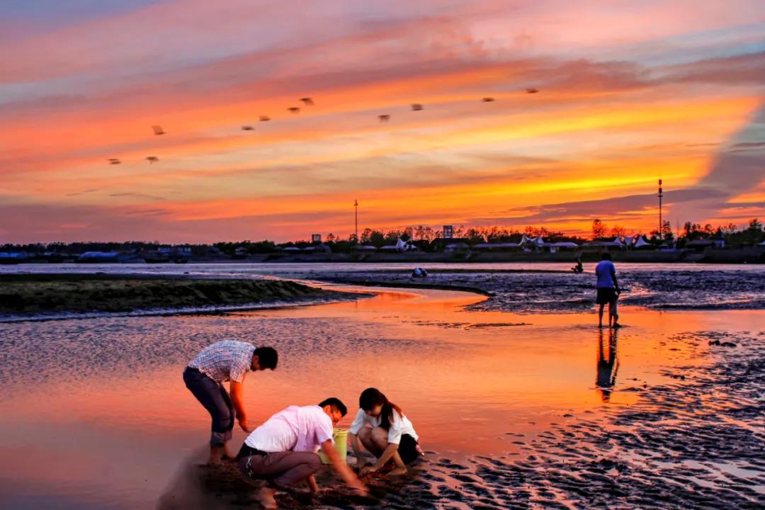 日照市城市底蕴,日照东方城太阳风情小镇