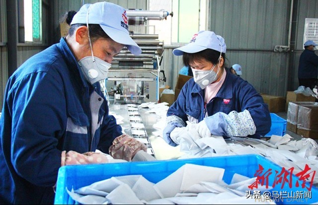 在习*平近**总书记重要讲话指引下｜战场往前推筑牢“第一线”——湖南织密社区、园区、厂区疫情防控网纪实