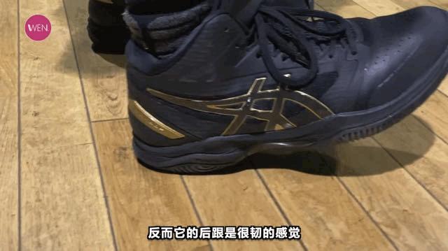 教练穿球鞋,教练穿nike
