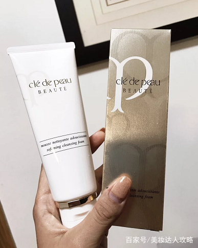 cpb的底妆哪款好用,cpb隔离斑驳搓泥