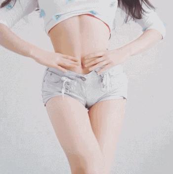 直男看了流鼻血！这双*袜丝**，穿出了阿玛尼粉底液的感觉