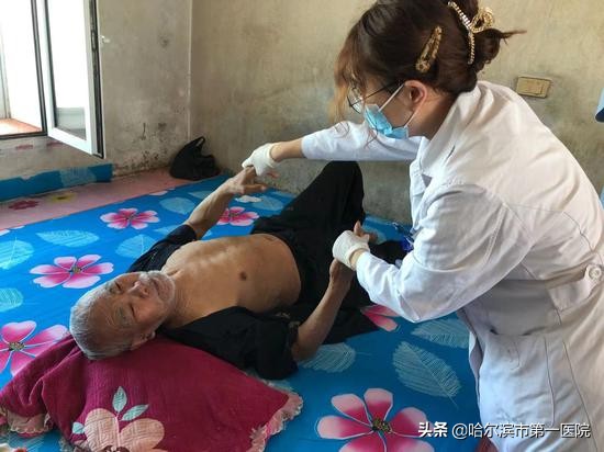 送医送药进社区,送医送药送健康下乡