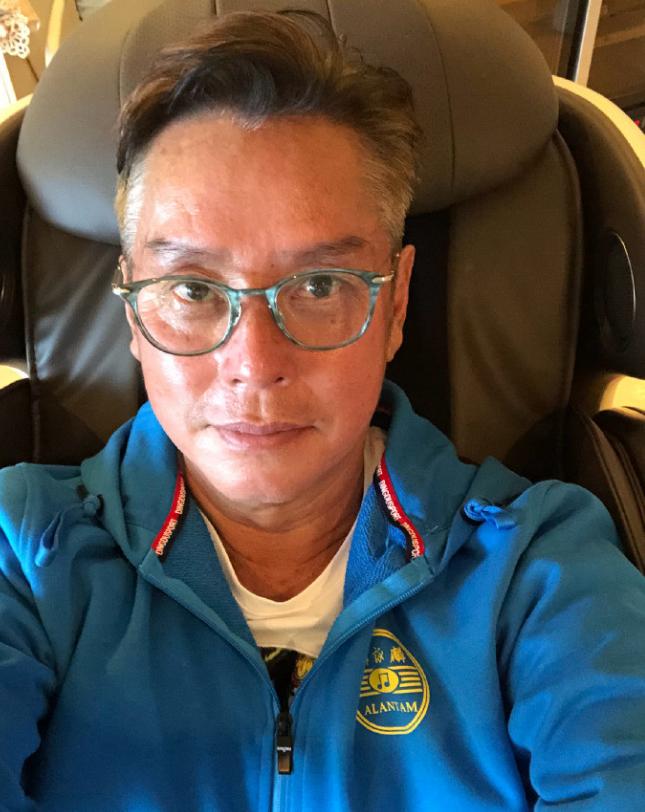 70岁的谭咏麟暴瘦图片,谭咏麟七十岁老态