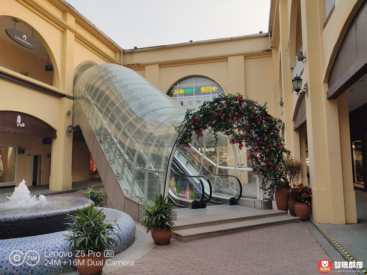 联想z5pro上手视频滑盖式全面屏,联想z5pro滑盖技术