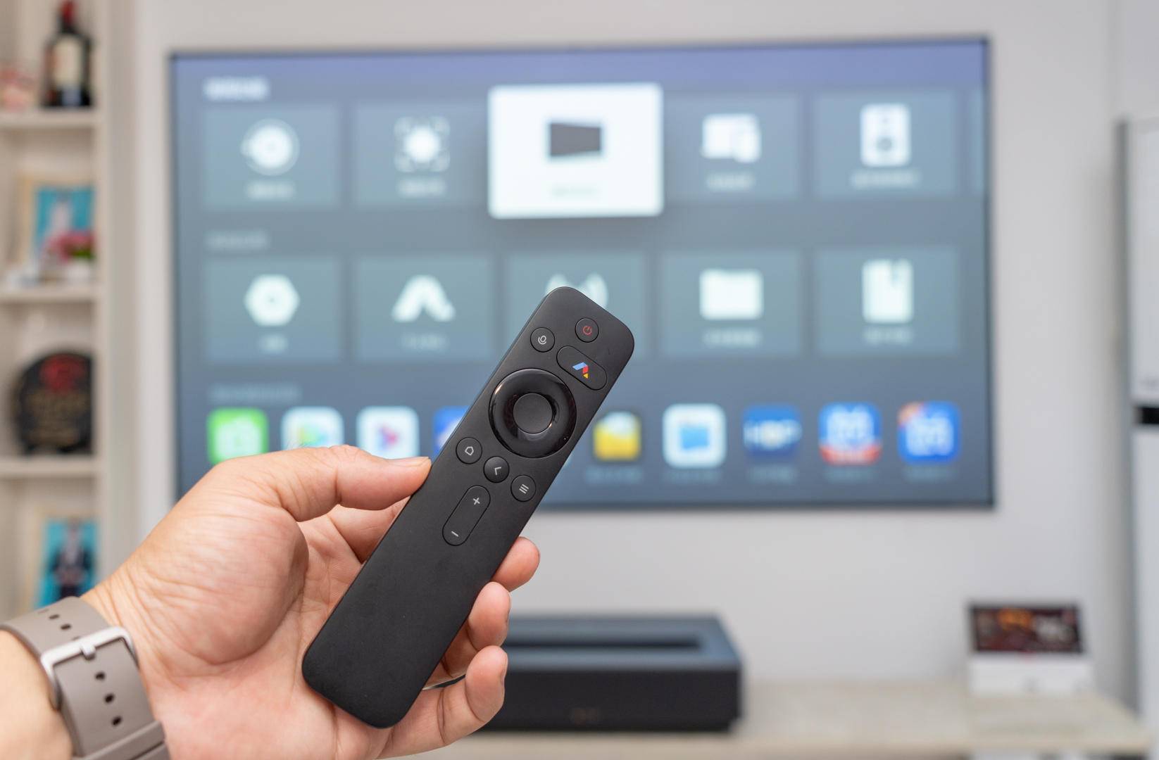 激光电视与小米98寸电视比较,激光电视120寸评测