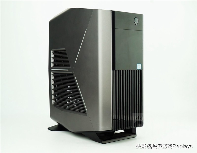 alienware外星人背部灯光,外星人全家桶颜值