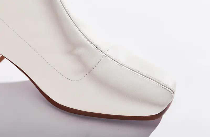 小粗腿适合的方头短靴,方头短靴和尖头短靴哪个更好搭配