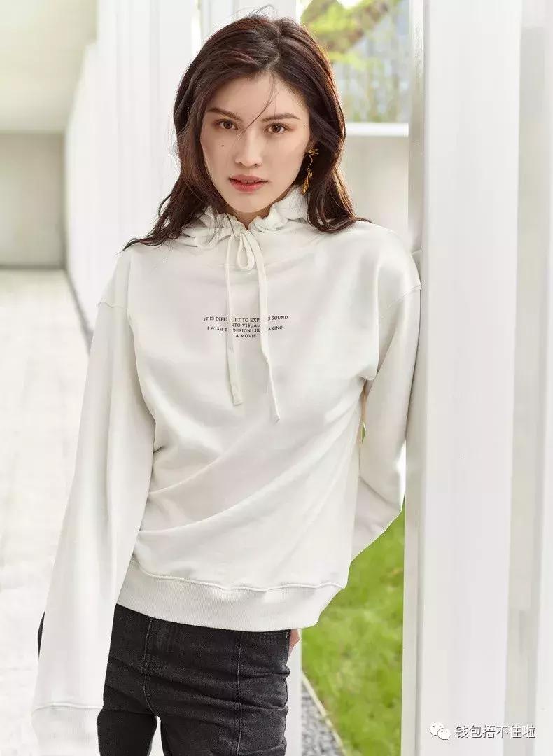 百元以内明星同款衣服,高性价比明星同款推荐