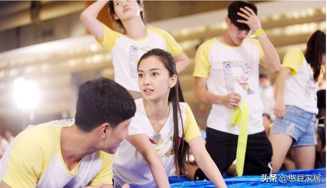 比Angelababy开眼角还可怕的事情，这里的垃圾堆成山，恶臭漫天！