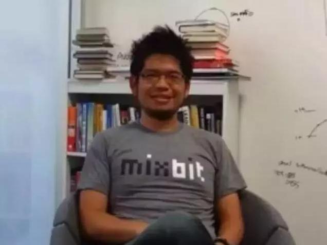 youtube创始人第一次发视频,youtube创始人收益