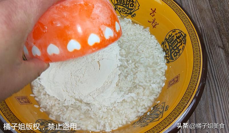 馒头的神奇做法，不用酵母粉不用老面，快已失传的方法，个个蓬松