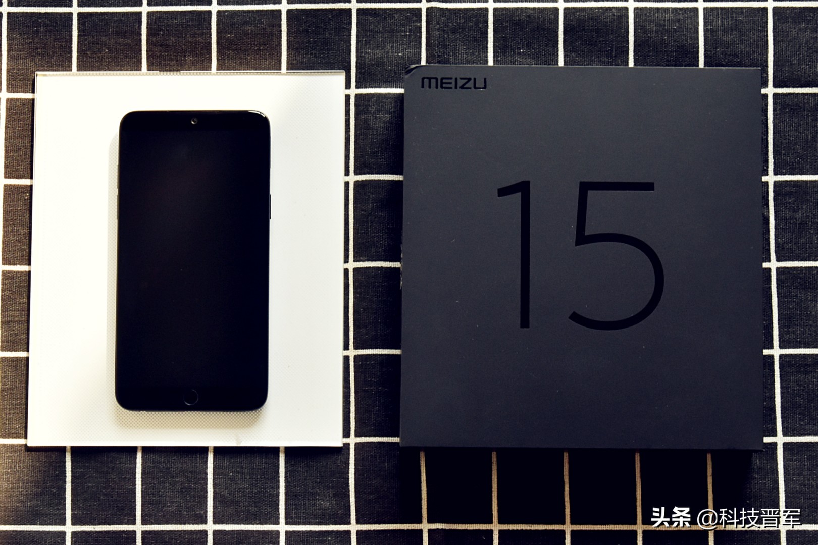 魅族15全面体验评测,魅族15最值得入手的版本