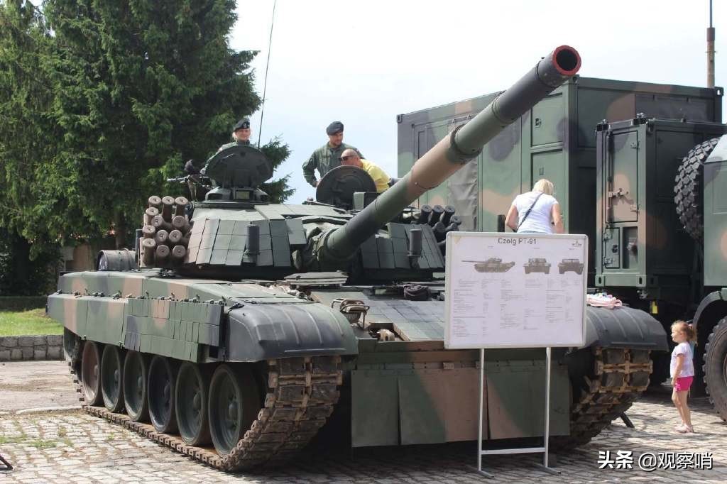 波兰给乌克兰翻修豹式坦克,波兰向乌交付首批翻新豹式坦克