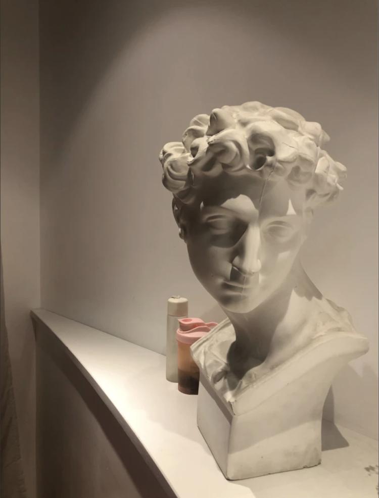 玖拾喜纤体生活美容工作室，满足年轻人按摩的刚需