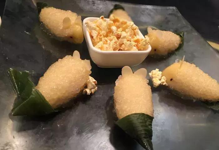 江湖上最霸气菜名,最个性的江湖菜店名