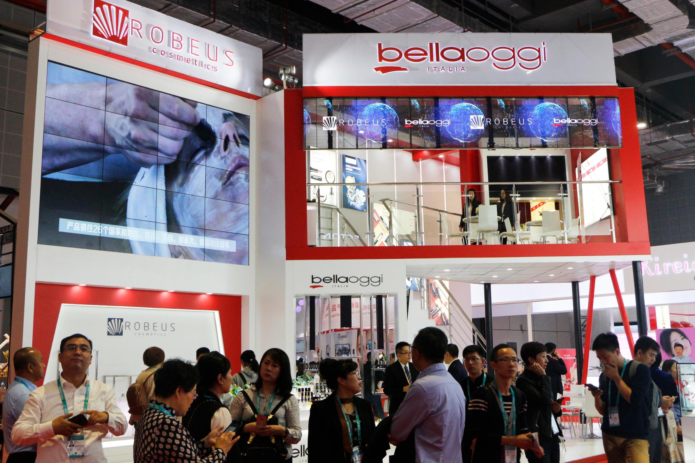 奥买家亮相首届进博会携意大利知名美妆品牌开启中国首秀