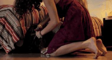 X爱视频被传遍全校之后，她上学如同下地狱。