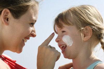 孩子每到秋天就皮肤干燥怎么办,秋季皮肤干燥起皮怎么补水最快