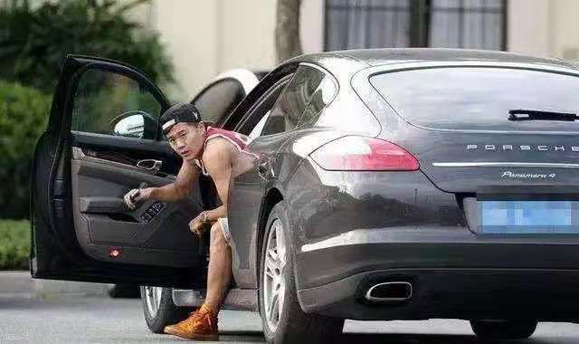 国足队员都开的什么豪车,盘点国足队员的车