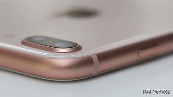 iphone8和8p,iphone11和8p对比