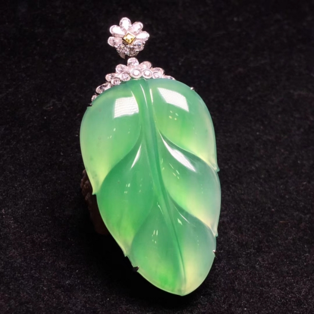 翡翠颜色怎么选,翡翠颜色深浅