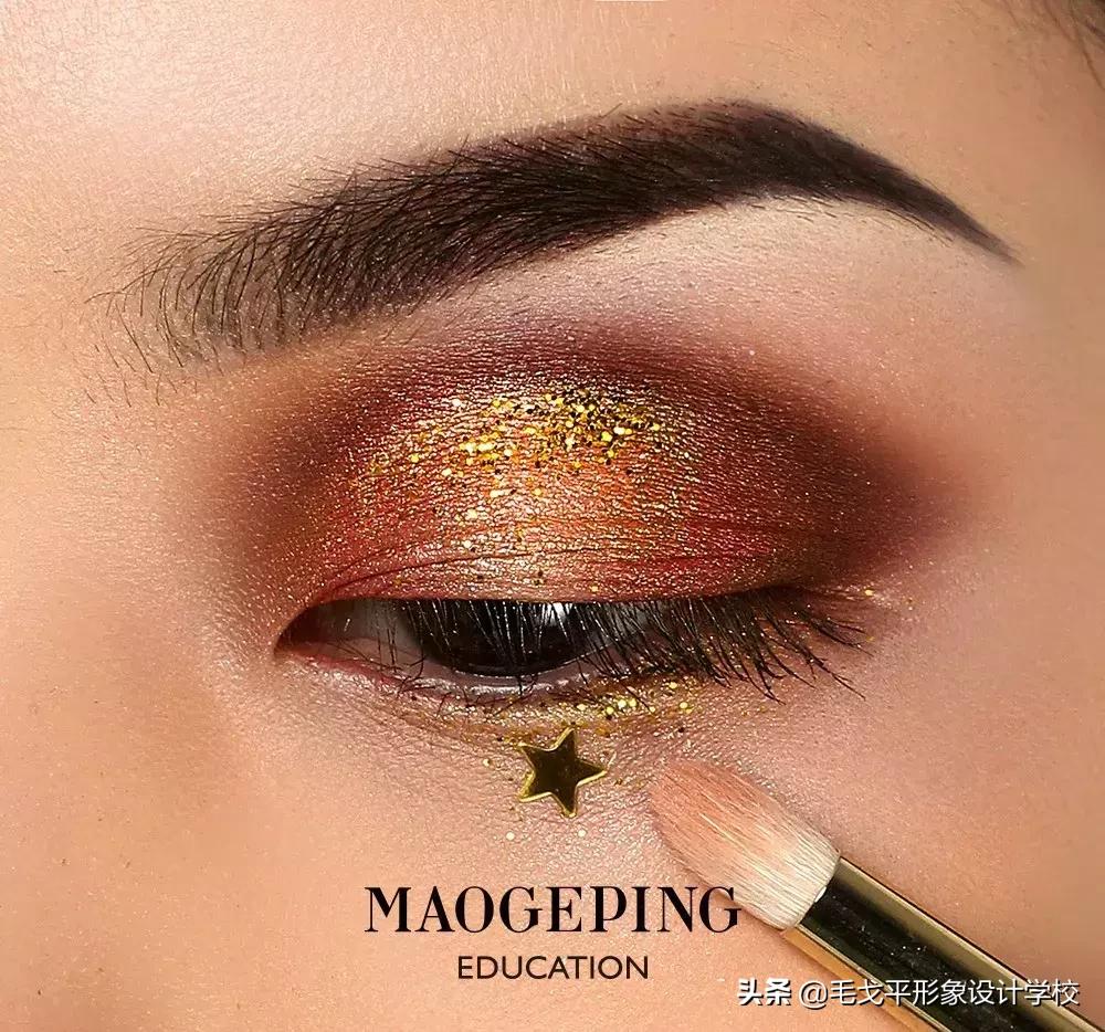 这样画眼妆优雅高级简直美到爆,日常欧式妆容适合什么眼妆