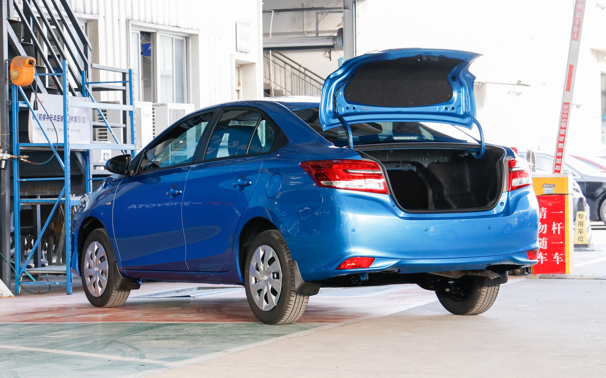 丰田威驰cvt怎么样,2017丰田威驰1.5自动挡标配测评