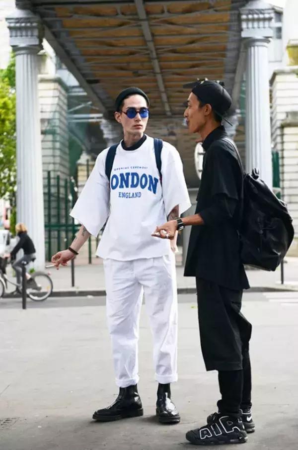 几十块钱的t恤和几万元的衣服,几十和几千t恤差别