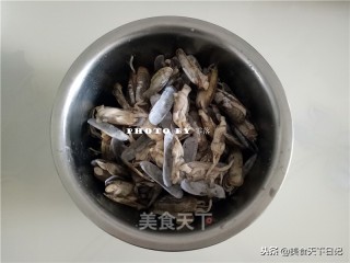 如何让蛏子吐沙又快又干净,如何让蛏子吐沙子