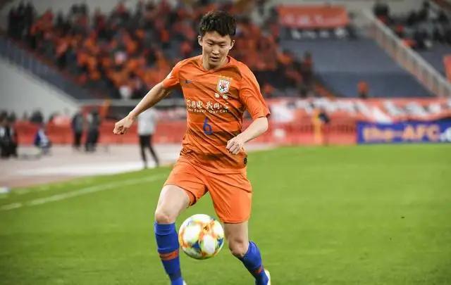 王彤彬彬有礼鲁能,山东鲁能王彤在山东踢了多少场了