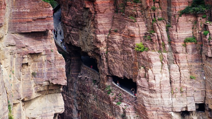 小游万仙山体验郭亮绝壁长廊,万仙山郭亮村景区瀑布介绍
